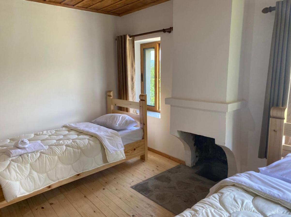 Qafe Dardhe Guest House Qafe Dardha - Tomorr National Park מראה חיצוני תמונה